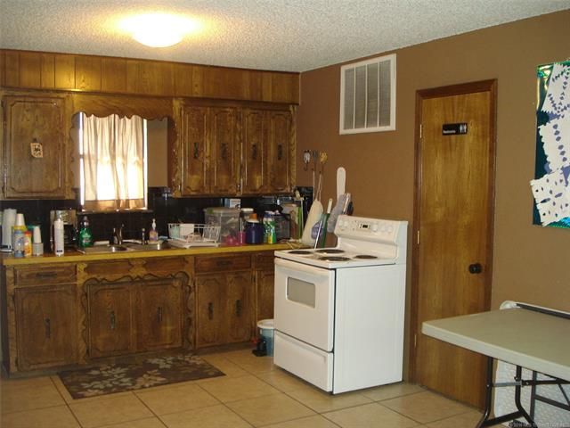 12776 W US HIGHWAY, McAlester, OK 74501